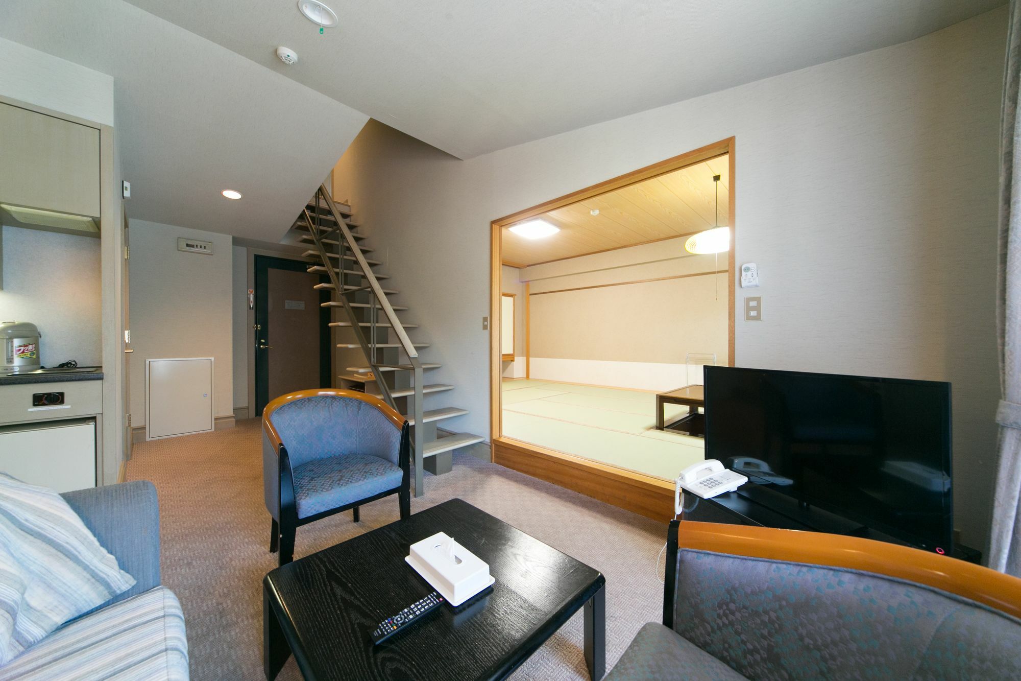Kishutetsudo Karuizawa Hotel Цумагои Экстерьер фото